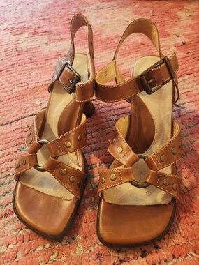 Barbara Sandal